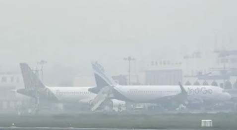 கடும் பனிமூட்டம்: டெல்லியில் இருந்து புறப்பட வேண்டிய 63 விமானங்கள் ரத்து